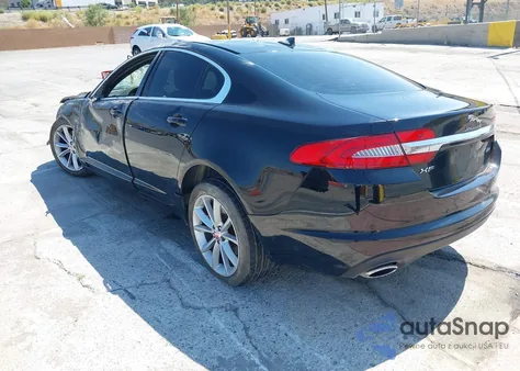 2015 Jaguar Xf 3.0 Portfolio/3.0 Sport из США, поврежденный, VIN SAJWA0F70F8U65661